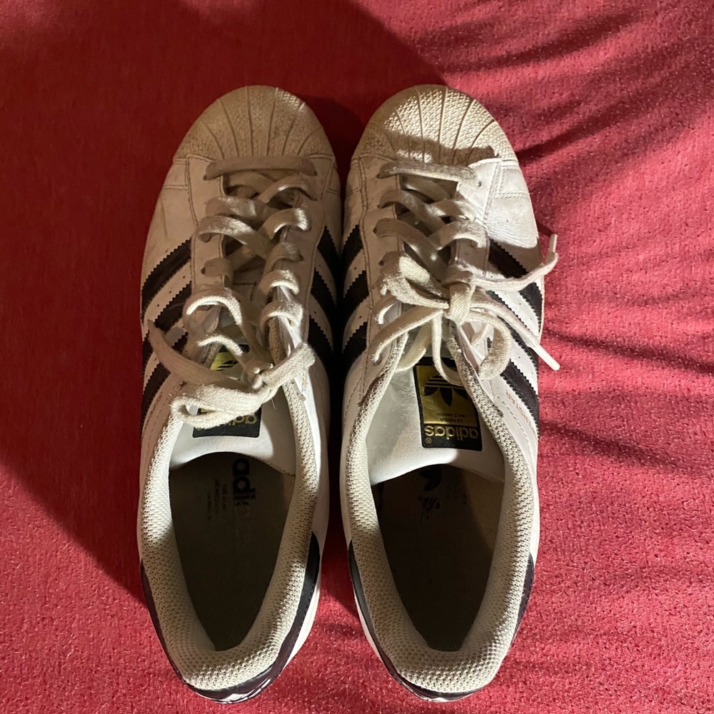 adidas sneaker